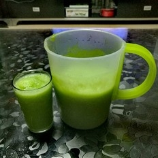 芹菜黄瓜梨汁